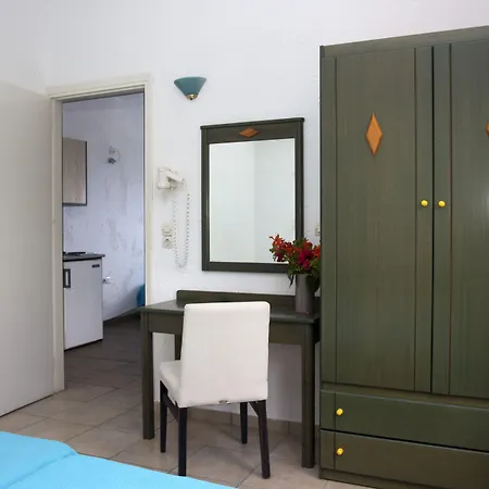 Romantica Apartahotel 2*