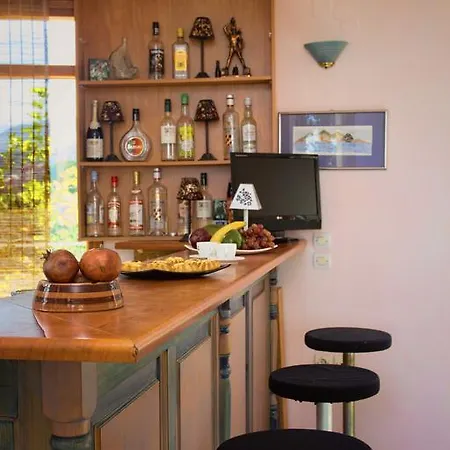 Romantica Apartmanhotel 2*