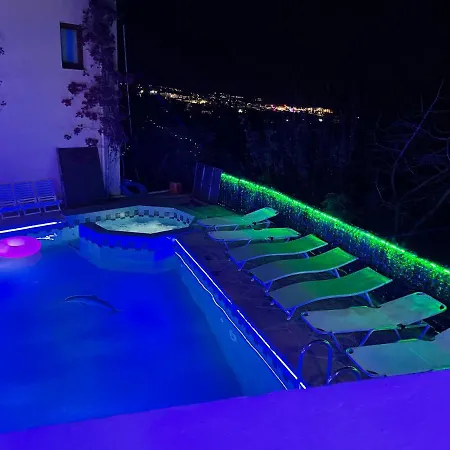 Romantica Lejlighedshotel 2*