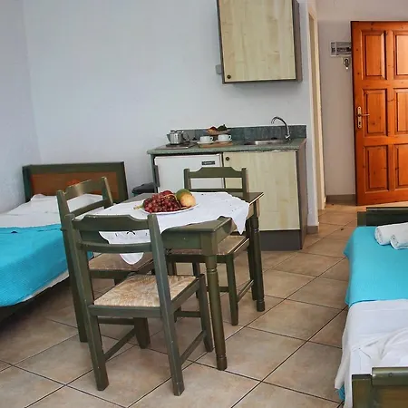 Aparthotel Romantica Hersonissos (Crete)