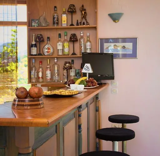 Romantica Lägenhetshotell 2*