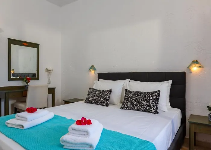 Romantica Aparthotel 2*