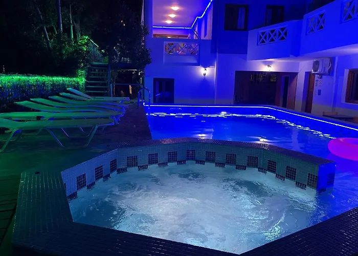 Romantica Aparthotel Hersonissos (Crete)