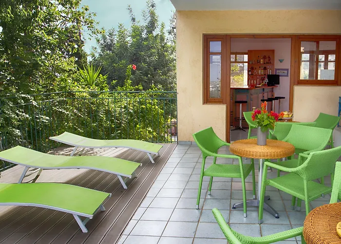 Romantica Aparthotel