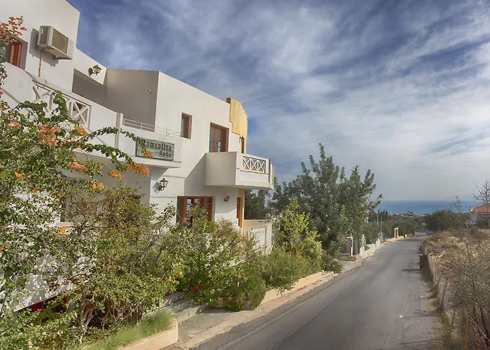 Romantica Aparthotel 2*