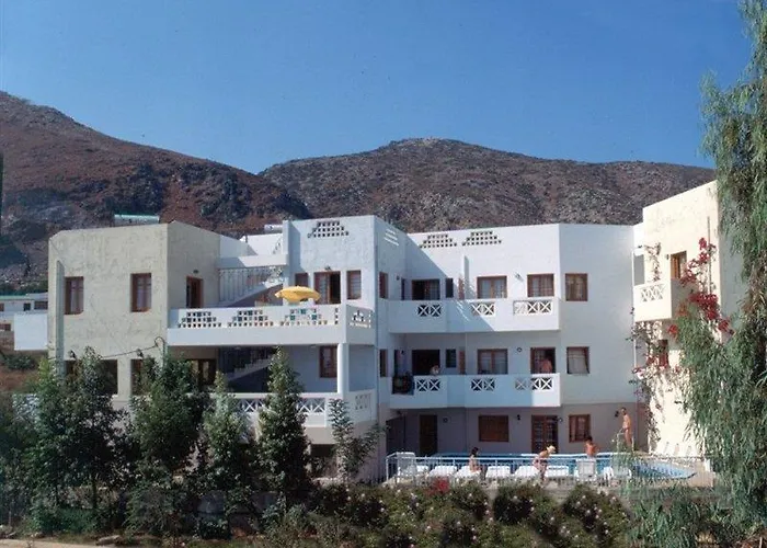 Romantica Aparthotel 2*